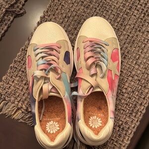 Women's Multicolor Sneakers